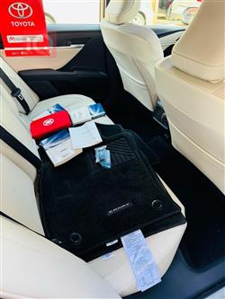 تۆیۆتا کامری